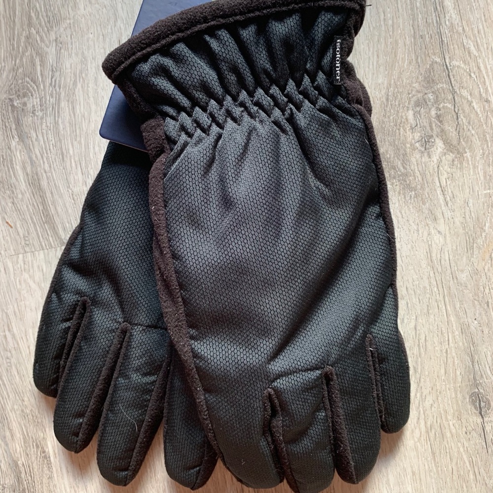 Smart touch, water wicking, black men’s gloves Med